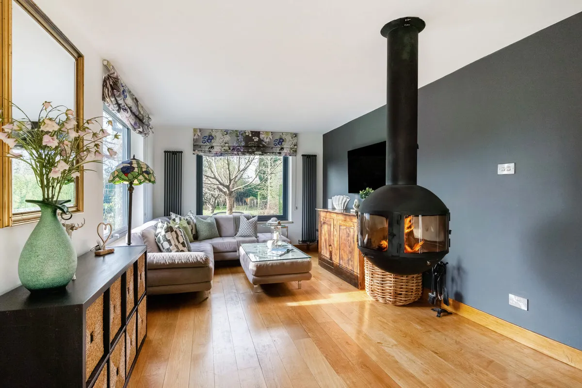 Highfield Lane, Thursley, GU8, photo 8