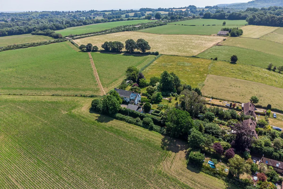 Highfield Lane, Thursley, GU8, photo 47