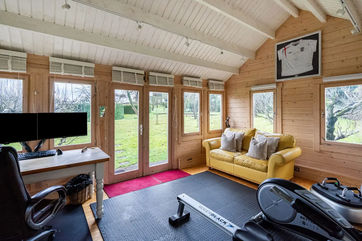 Highfield Lane, Thursley, GU8, photo 19