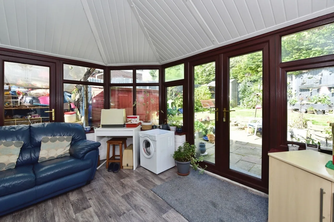 Hawthorn Avenue, Waterthorpe, Sheffield, S20, photo 11