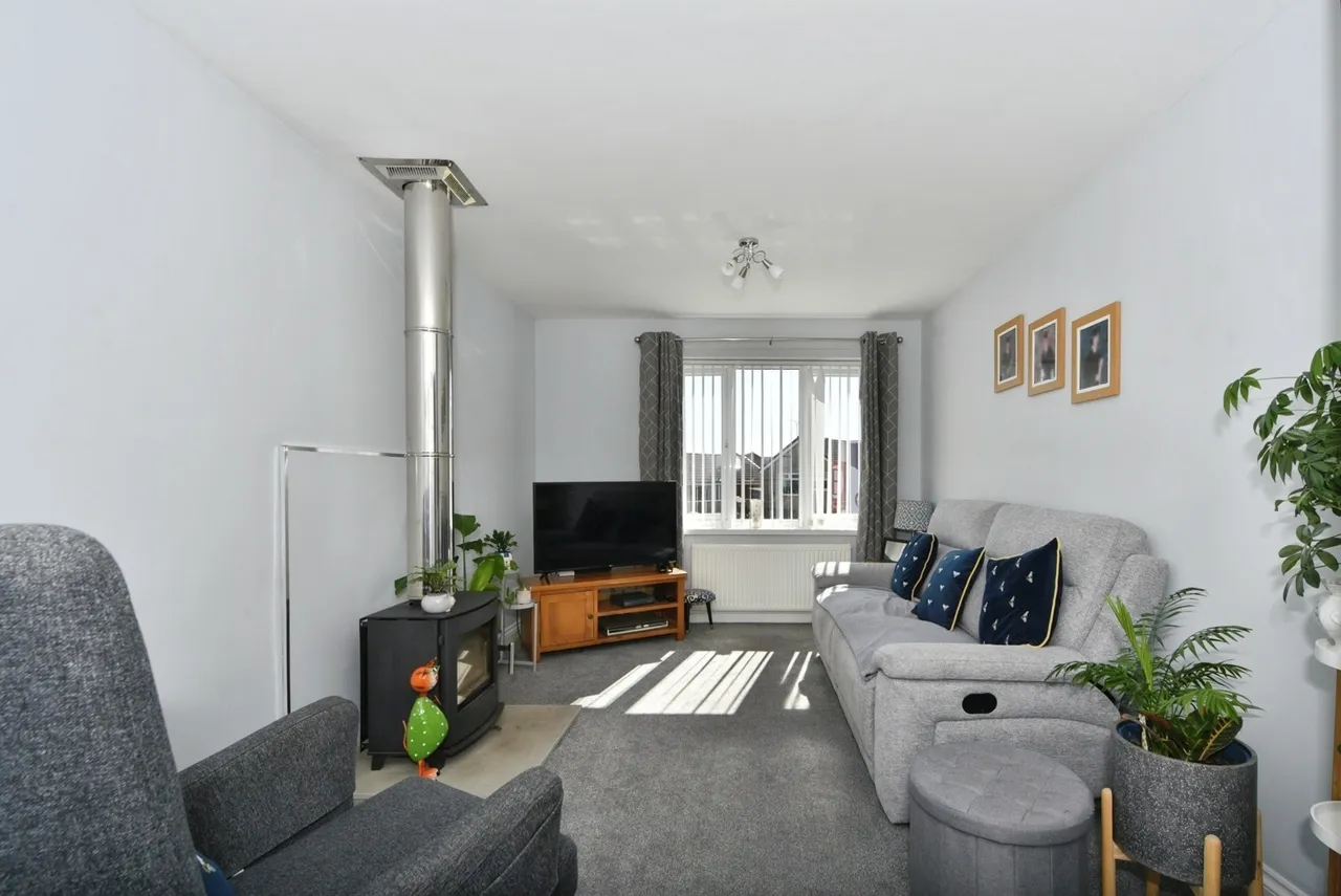 Hawthorn Avenue, Waterthorpe, S20, photo 9