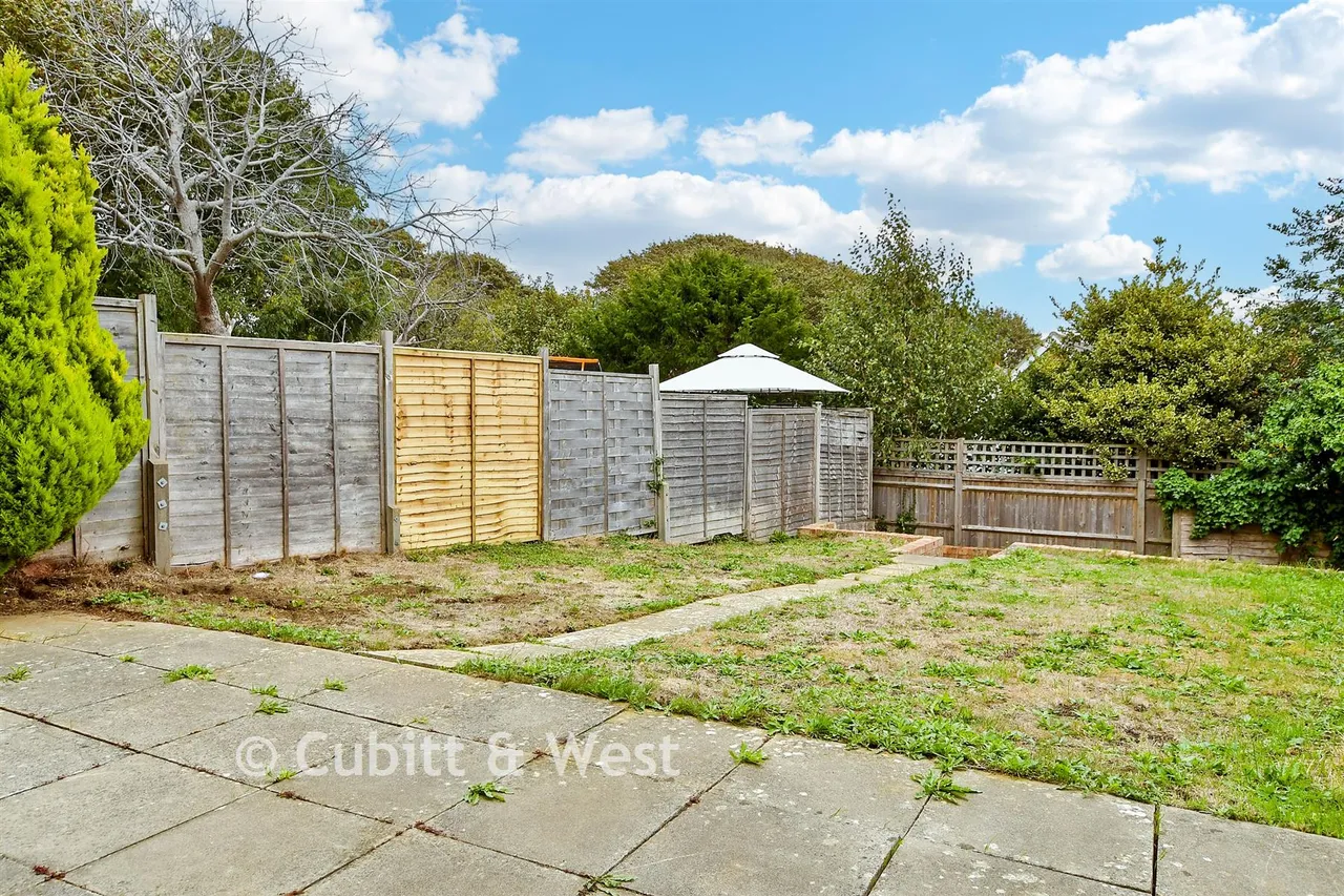 Glynn Rise, Peacehaven, BN10, photo 12