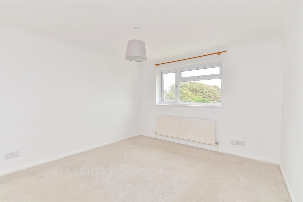 Glynn Rise, Peacehaven, BN10, photo 8