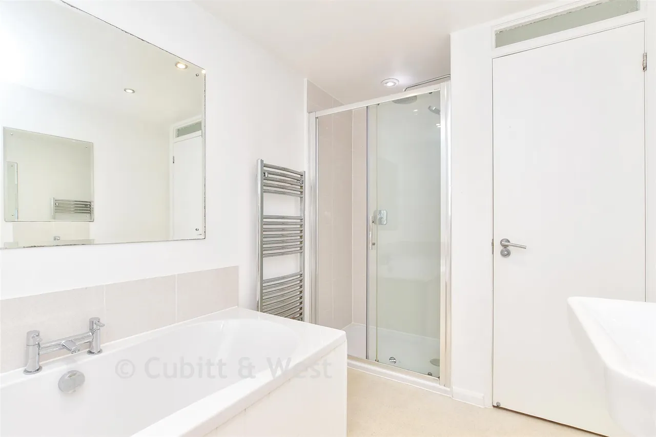 Glynn Rise, Peacehaven, BN10, photo 10