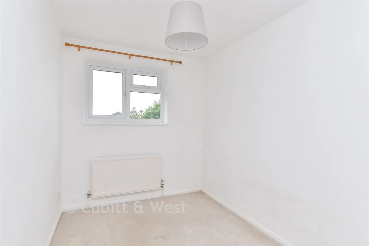 Glynn Rise, Peacehaven, BN10, photo 9
