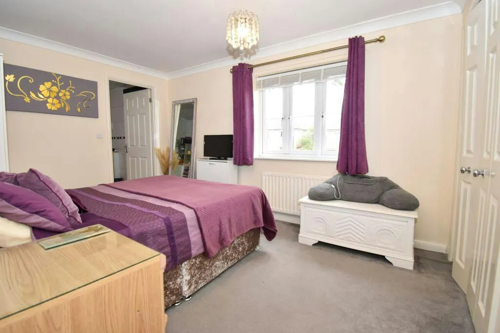 Cox's Gardens, Bishop's Stortford, CM23, photo 6