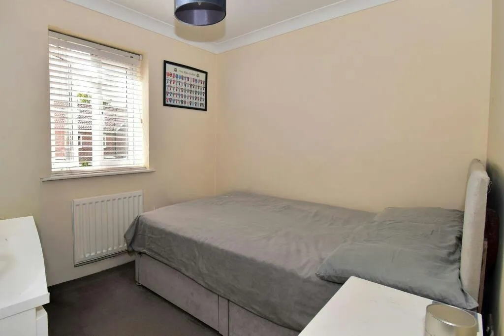 Cox's Gardens, Bishop's Stortford, CM23, photo 9