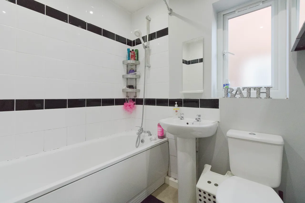 Rochford Garden Way, Rochford, photo 6