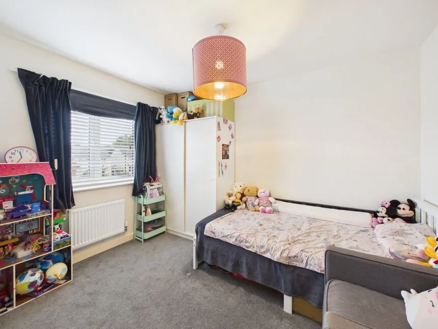 Whitebank Road, Oldham, Greater Manchester, OL8, photo 9