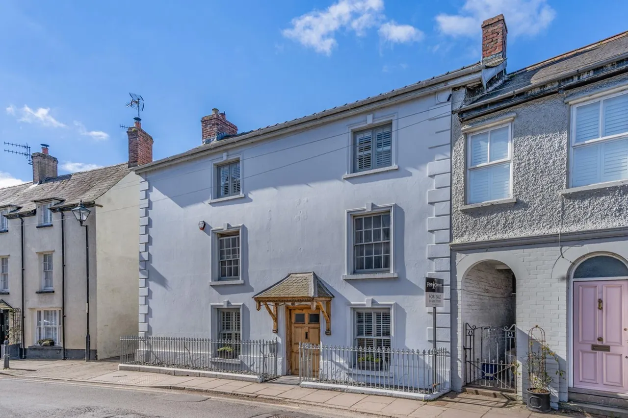 Priory Street, Usk, NP15, photo 30