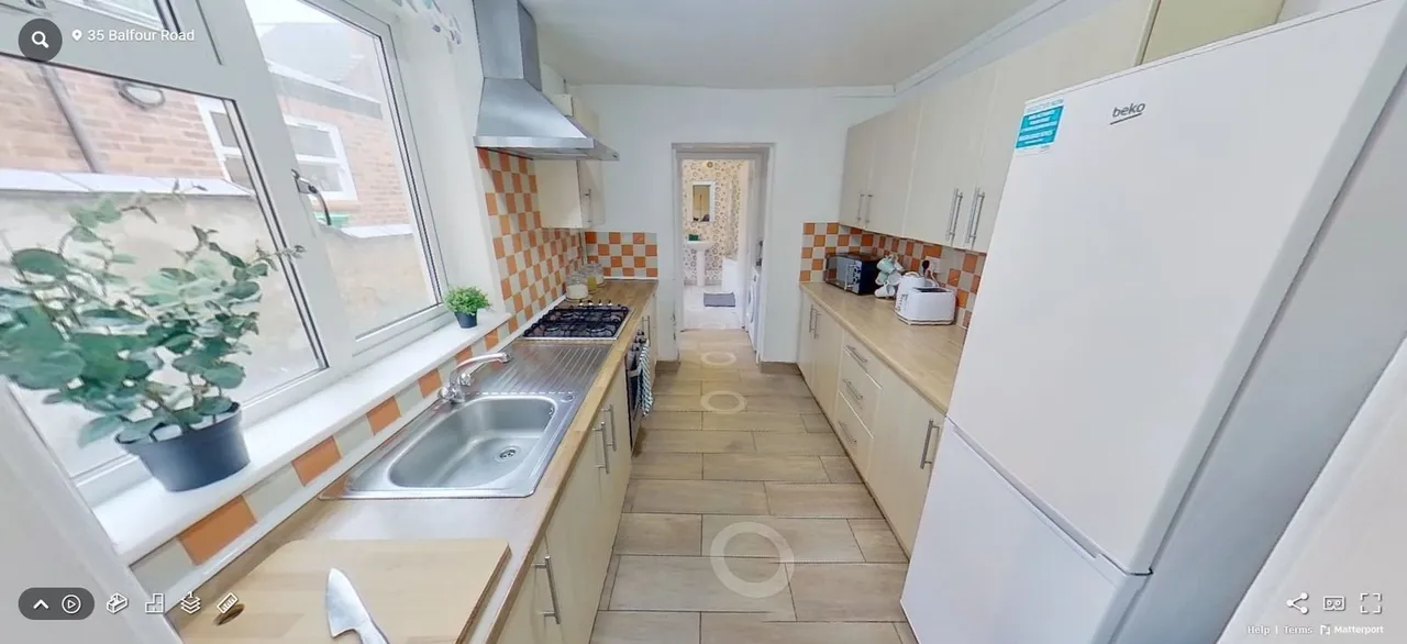 Balfour Road, Nottingham, NG7, photo 3