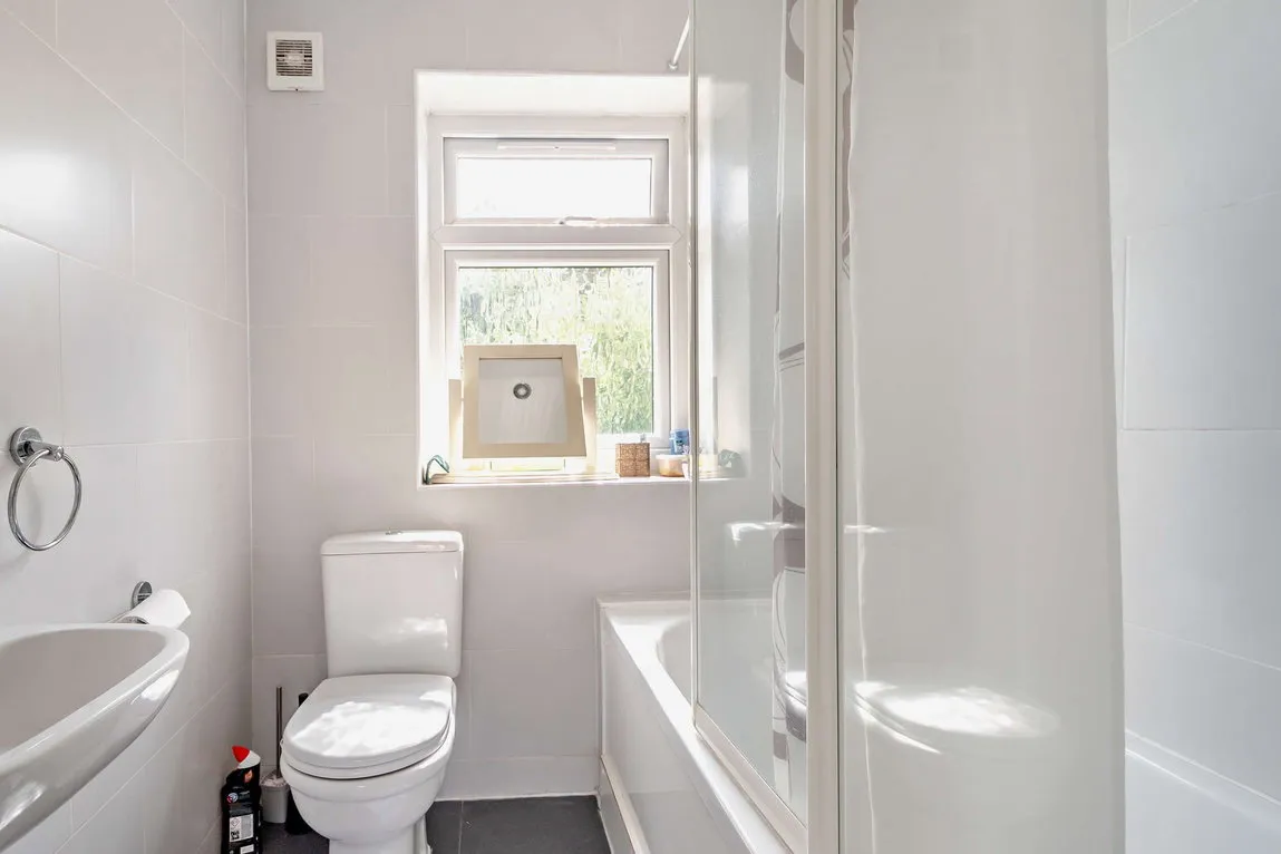 Lyndon Avenue, Pinner, HA5, photo 15