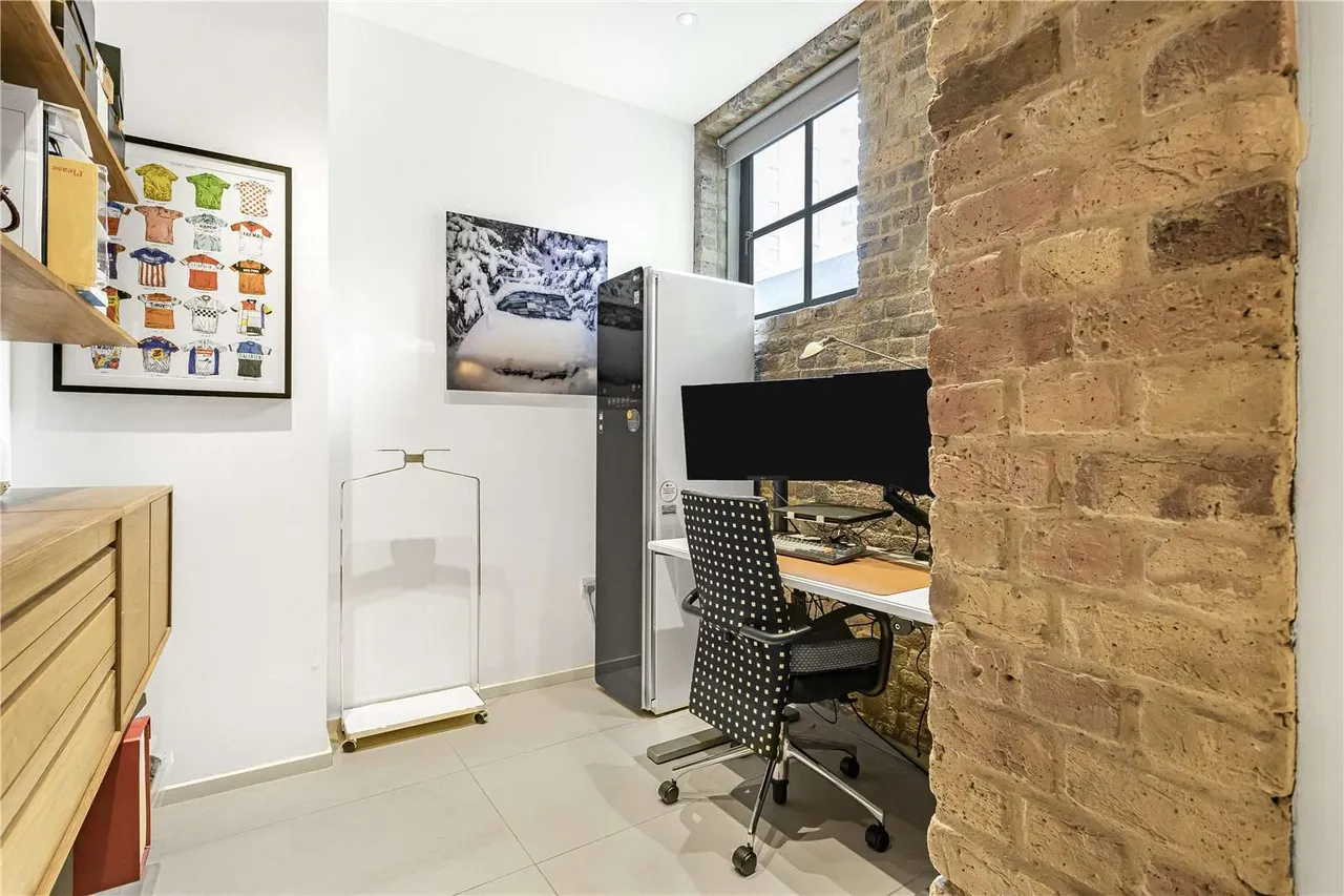 Garrett Street, London, EC1Y, photo 6