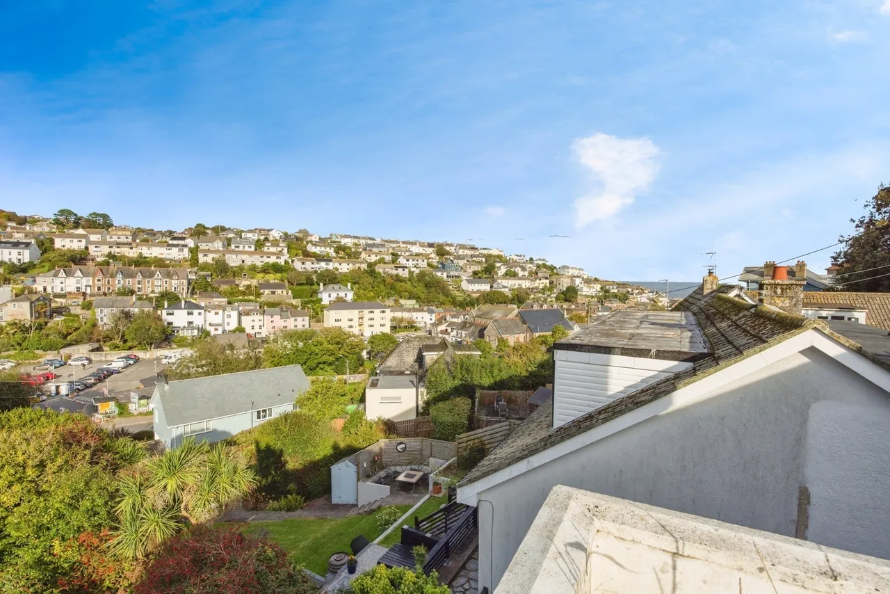5 bed house for sale, Trevarth, Mevagissey, PL26
