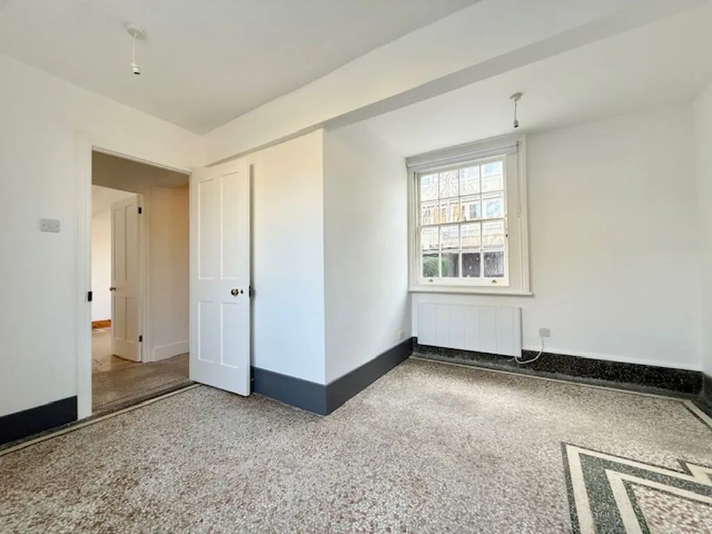 Graham Street, London N1 8JX, photo 4