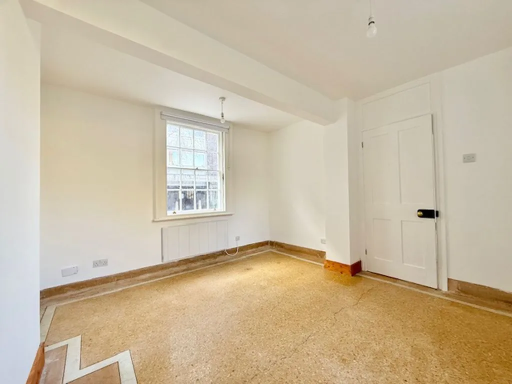 Graham Street, London N1 8JX, photo 2