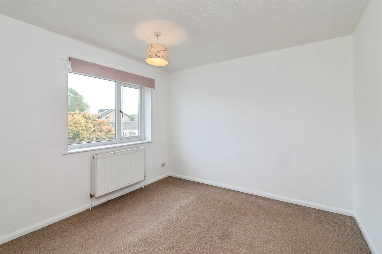 Buttercup Close, Lowestoft, NR33, photo 8