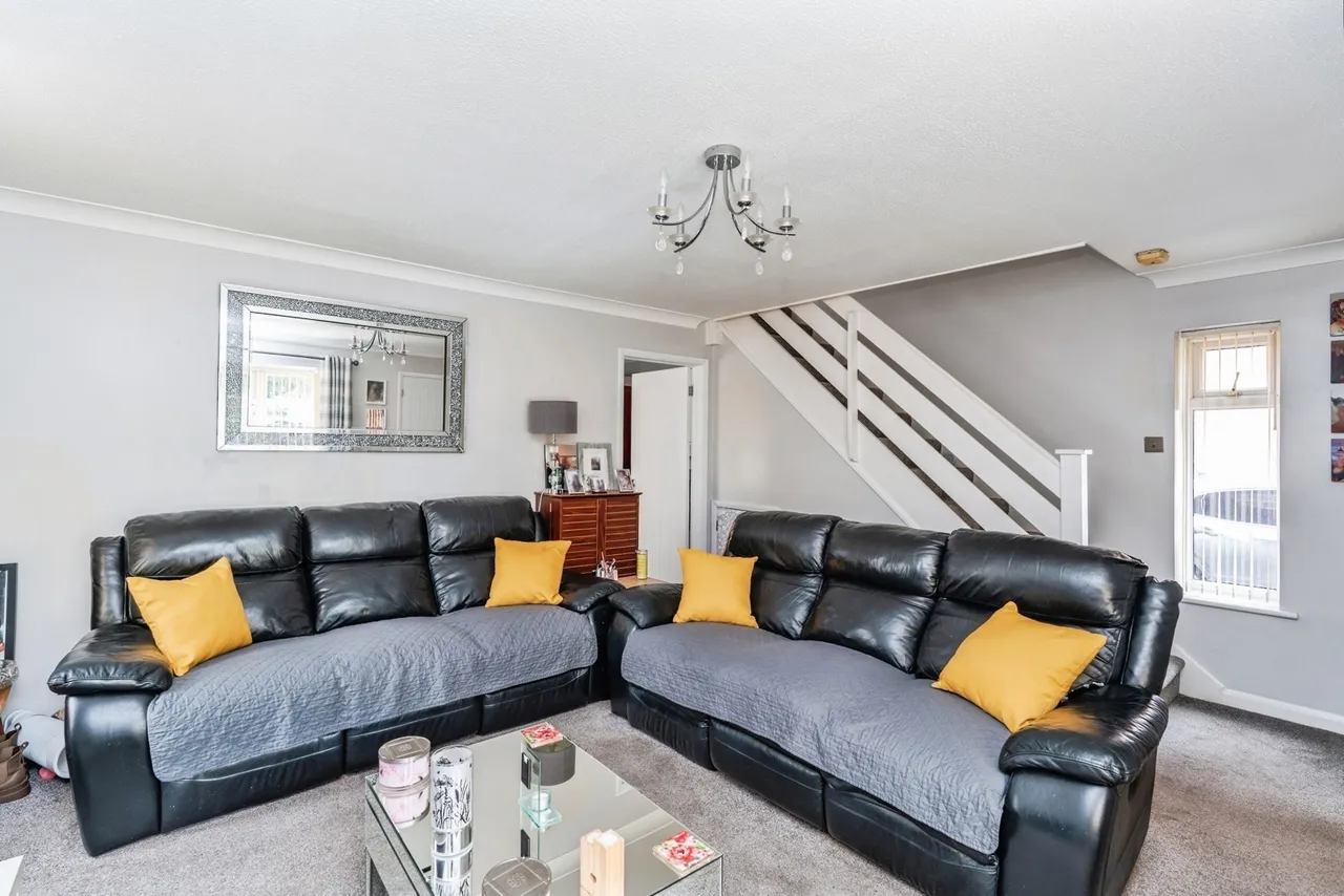Roundhouse Drive, West Totton, SO40, photo 8