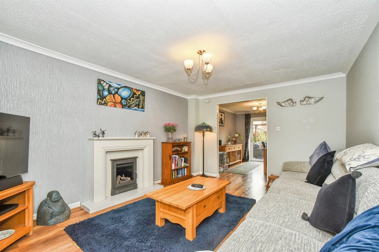 Fir Grove, Calne, photo 2