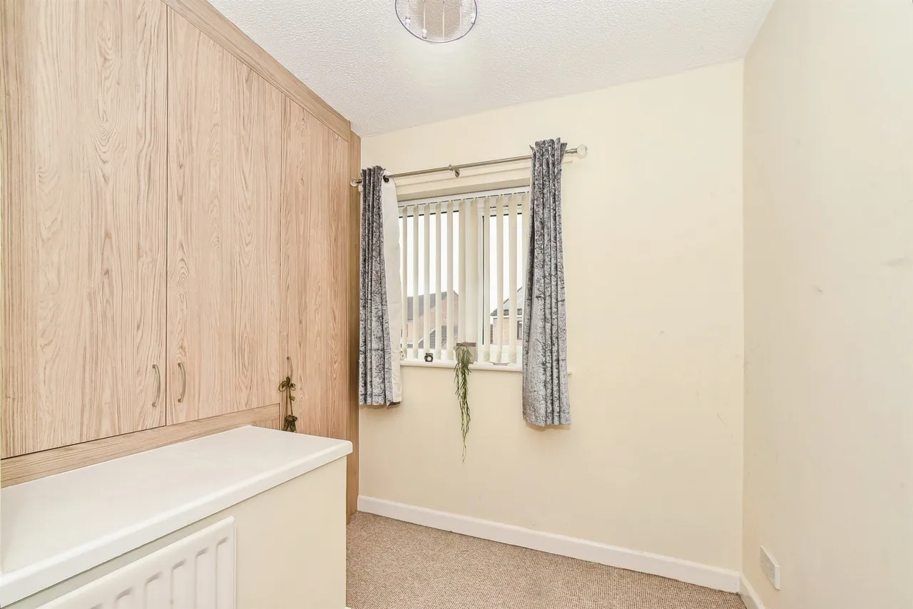Fir Grove, Calne, photo 10