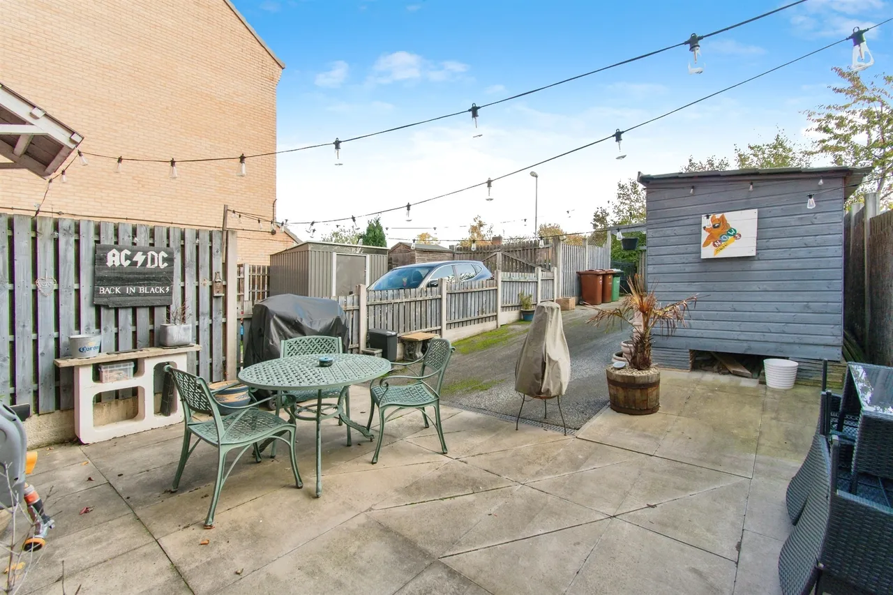 Chiltern Avenue, Castleford, photo 12