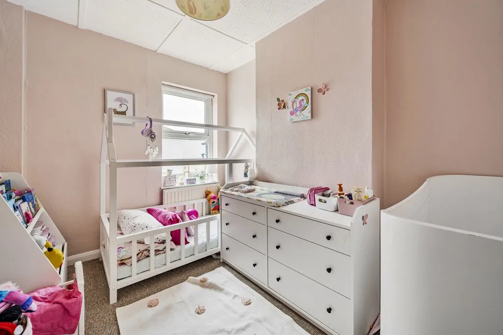 Mottingham Road, SE9, photo 9
