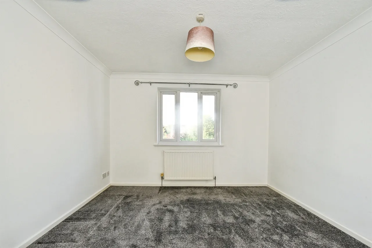 Pritchard Close, Swindon, photo 8