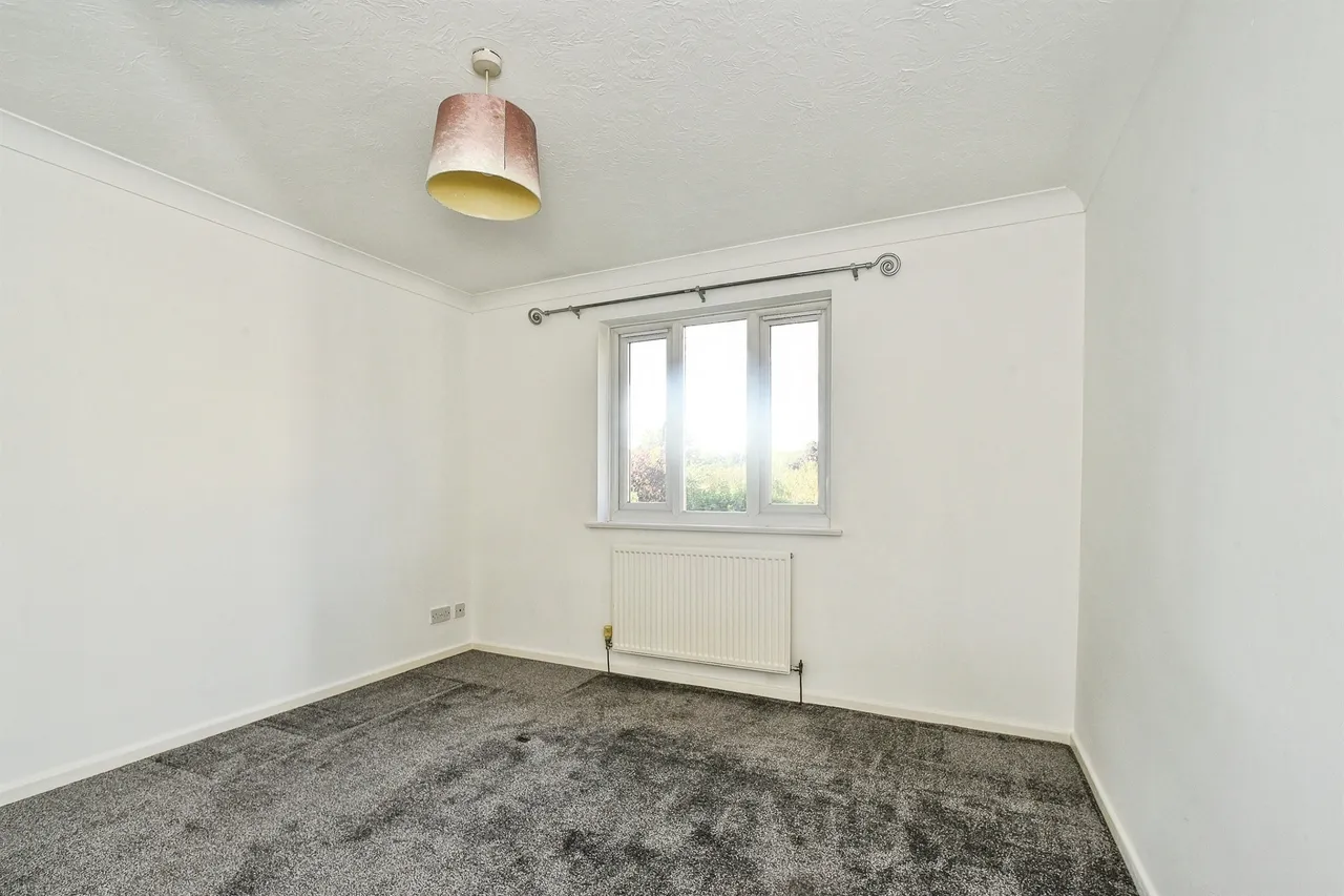 Pritchard Close, Swindon, photo 10