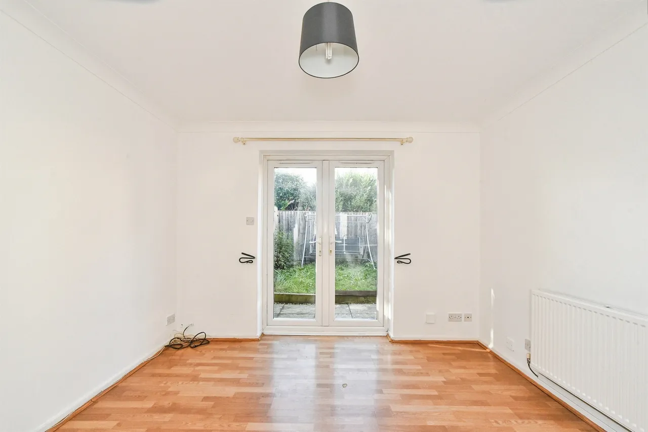 Pritchard Close, Swindon, photo 7