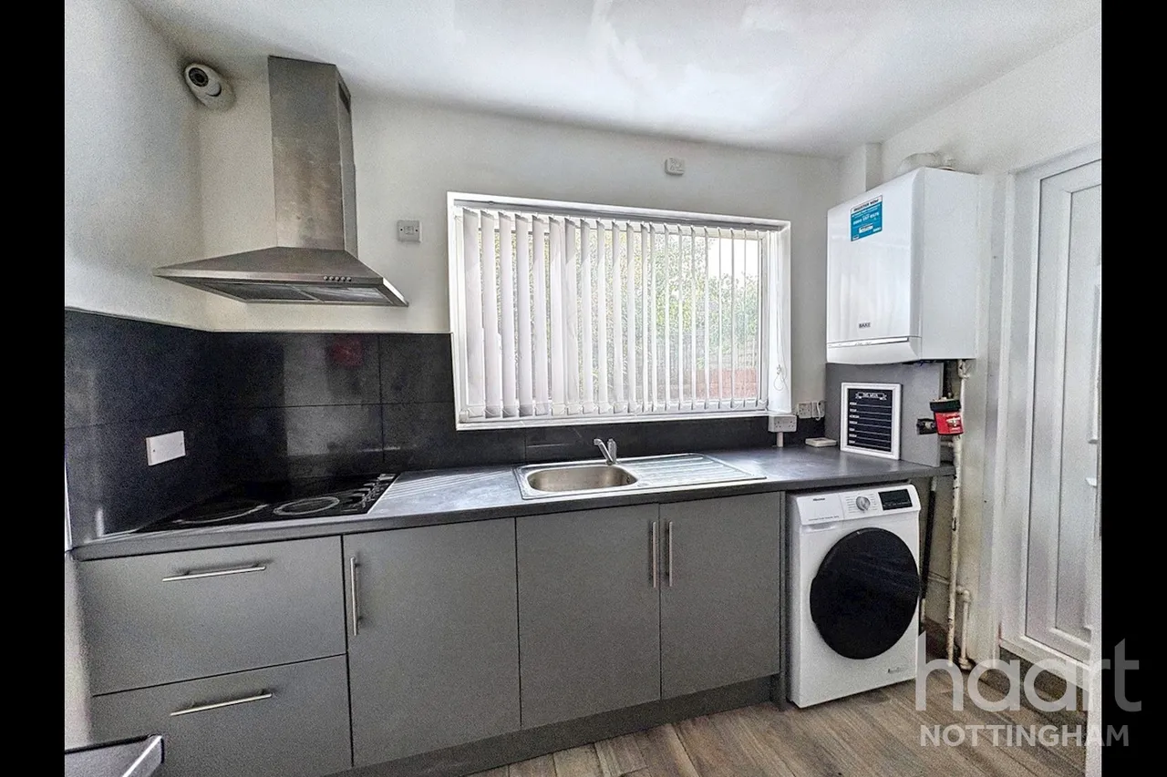 Bobbers Mill Road, Nottingham, NG7, photo 14
