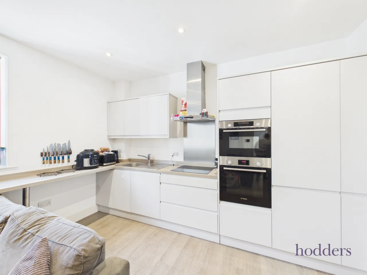 Guildford Road, Chertsey, KT16, photo 5