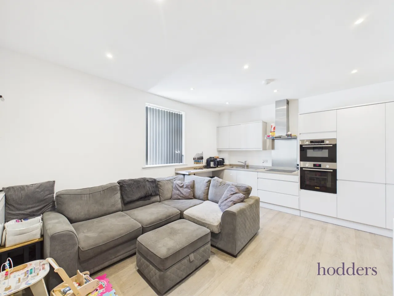 Guildford Road, Chertsey, KT16, photo 6