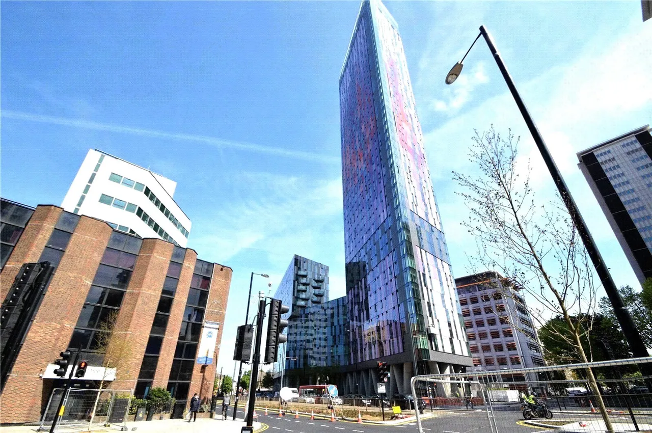 Saffron Central Square, East Croydon, CR0, photo 11