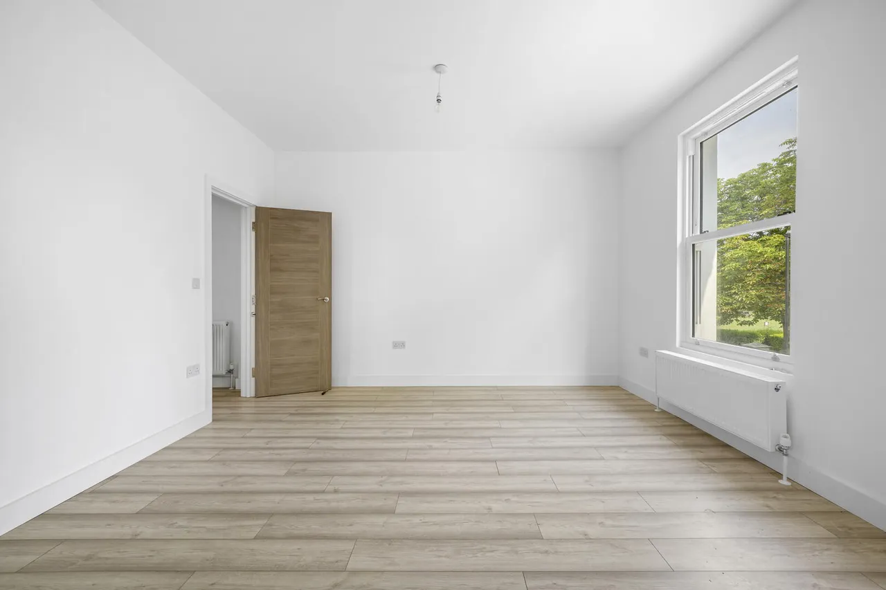 Trinity Road, Bounds Green, N22, photo 5