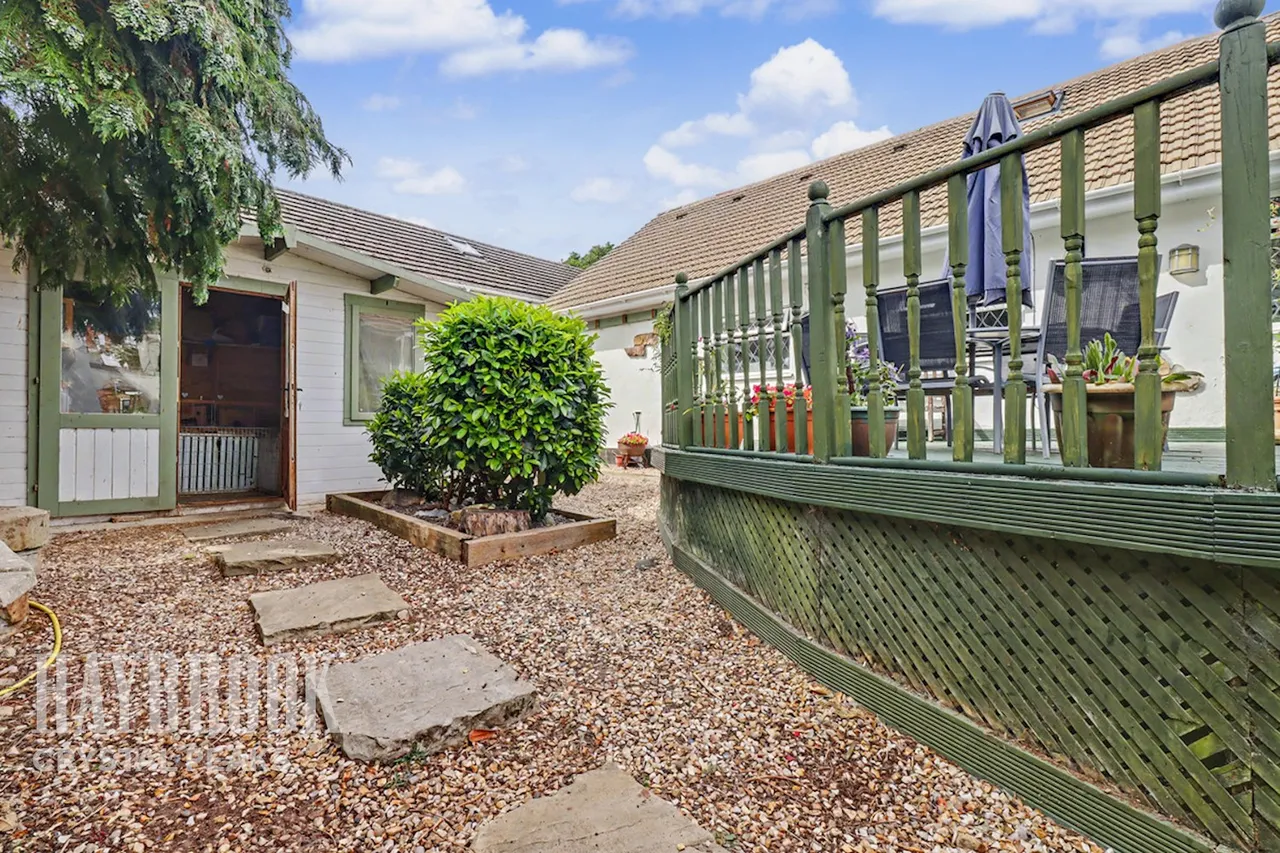 School Street, Eckington, photo 28