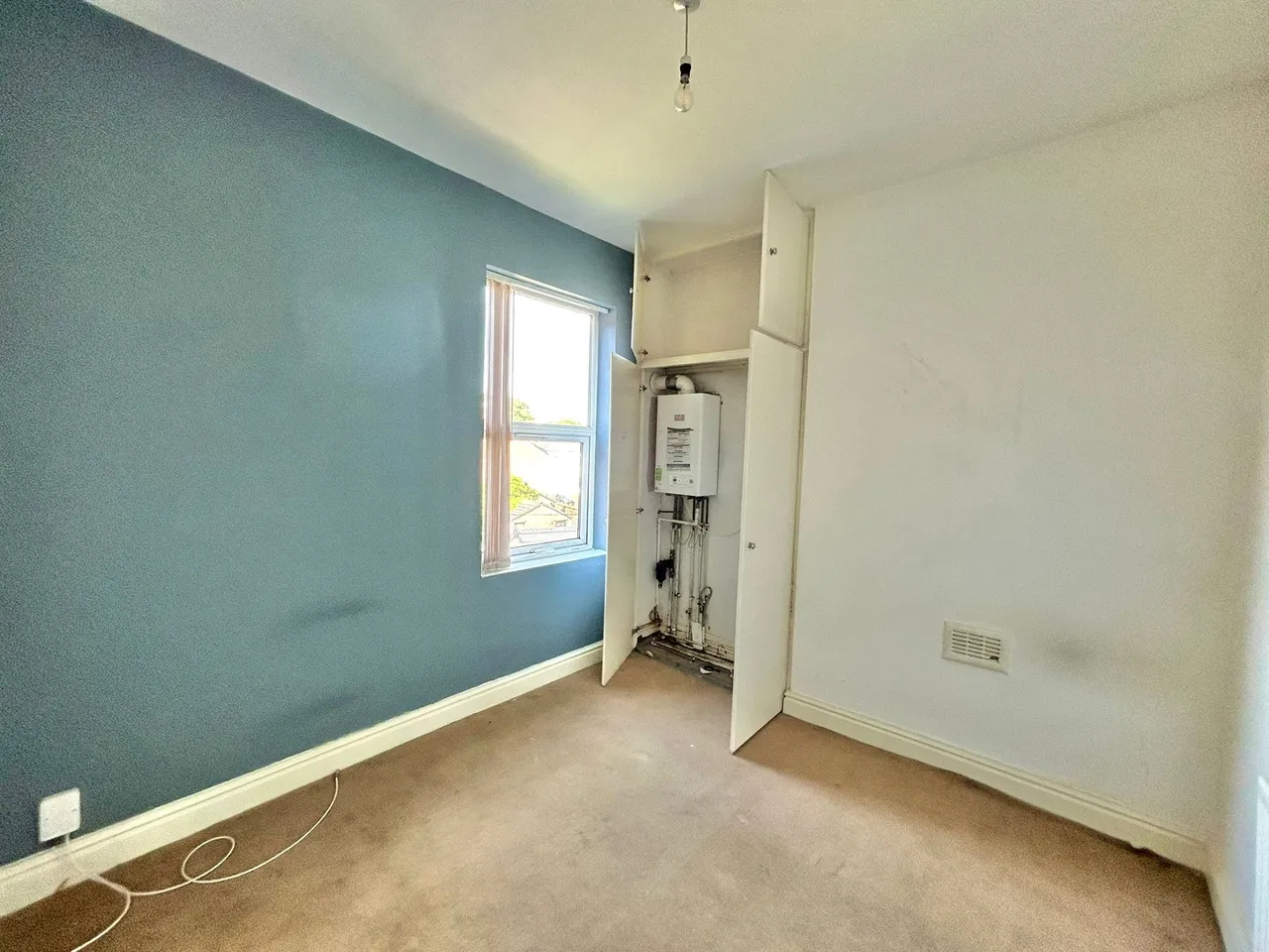 Alpha Drive, Birkenhead, CH42, photo 5