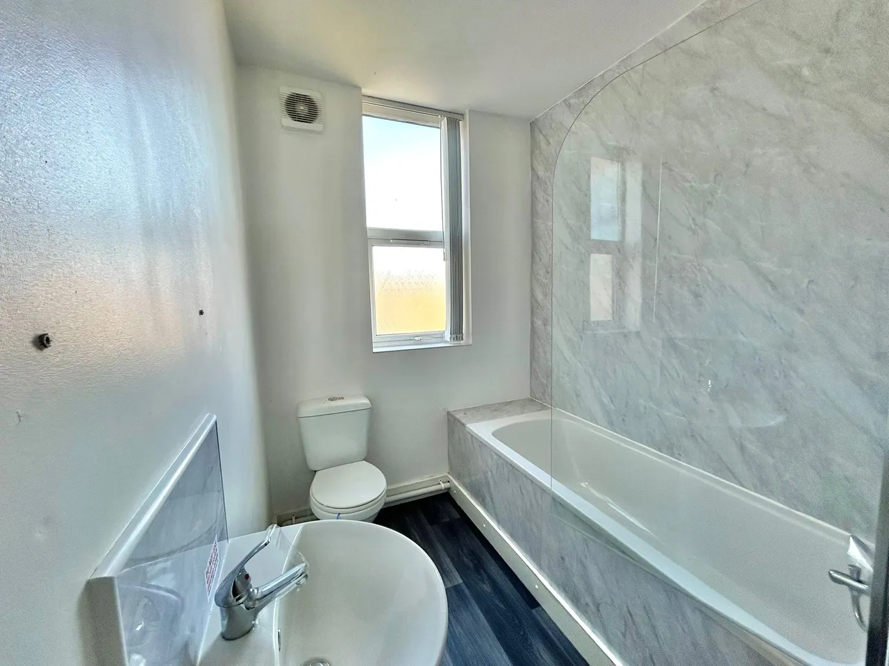 Alpha Drive, Birkenhead, CH42, photo 8