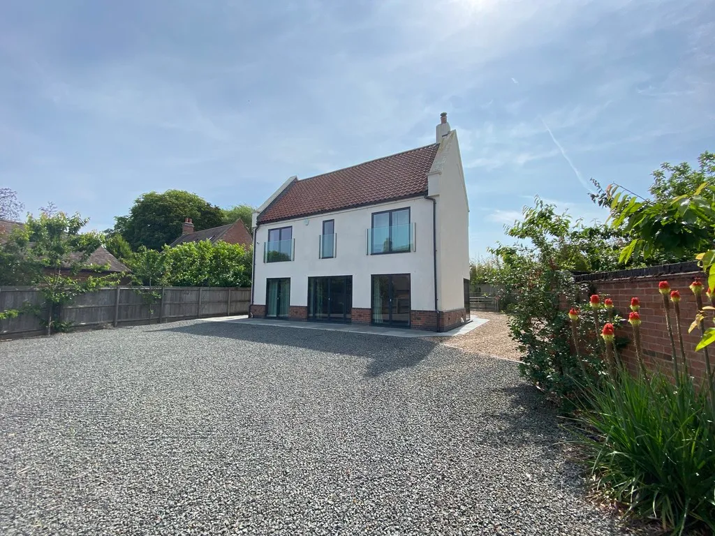 Old Main Road, Costock, photo 32