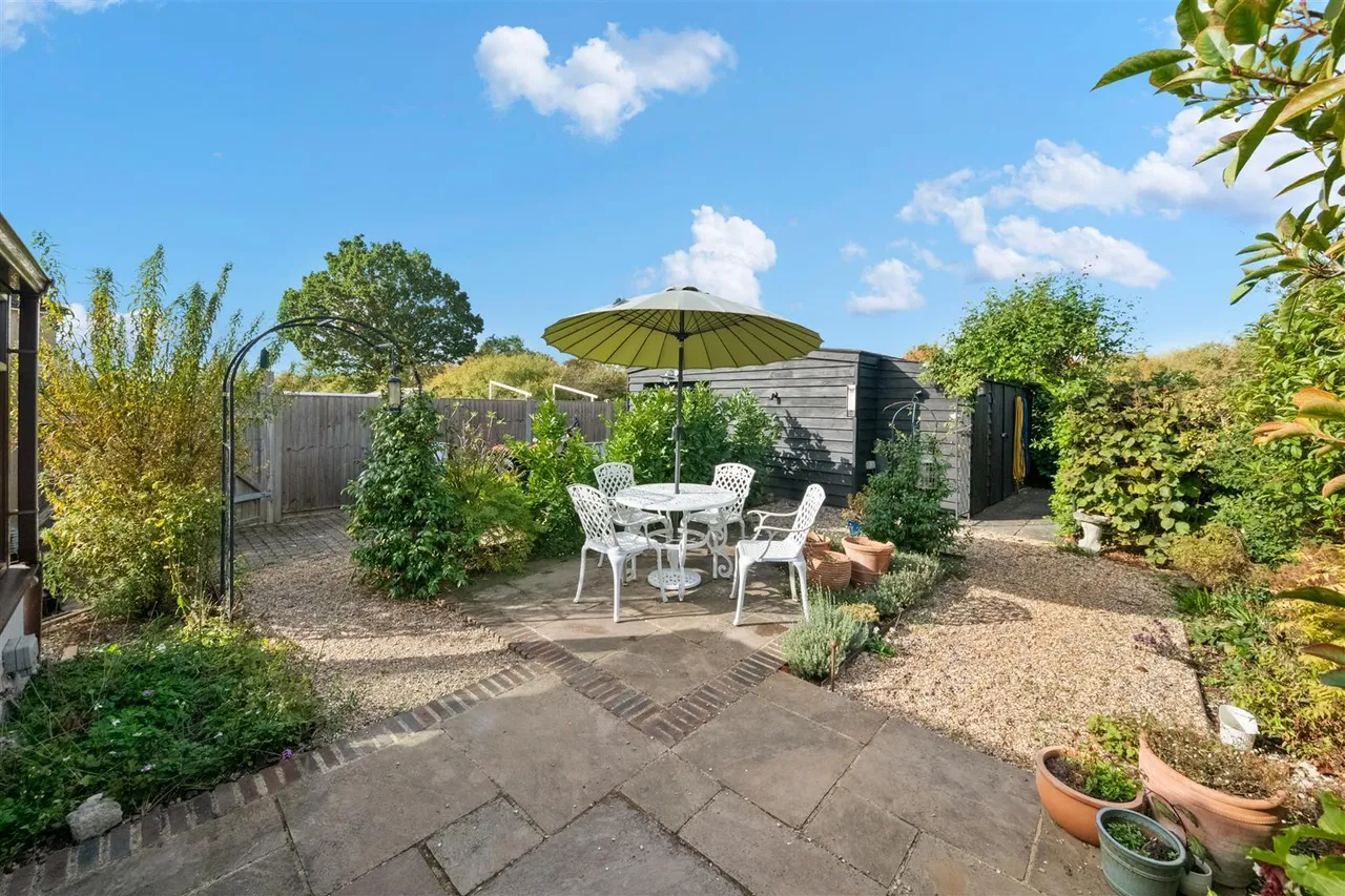 Stafford Road, Ruislip, photo 17