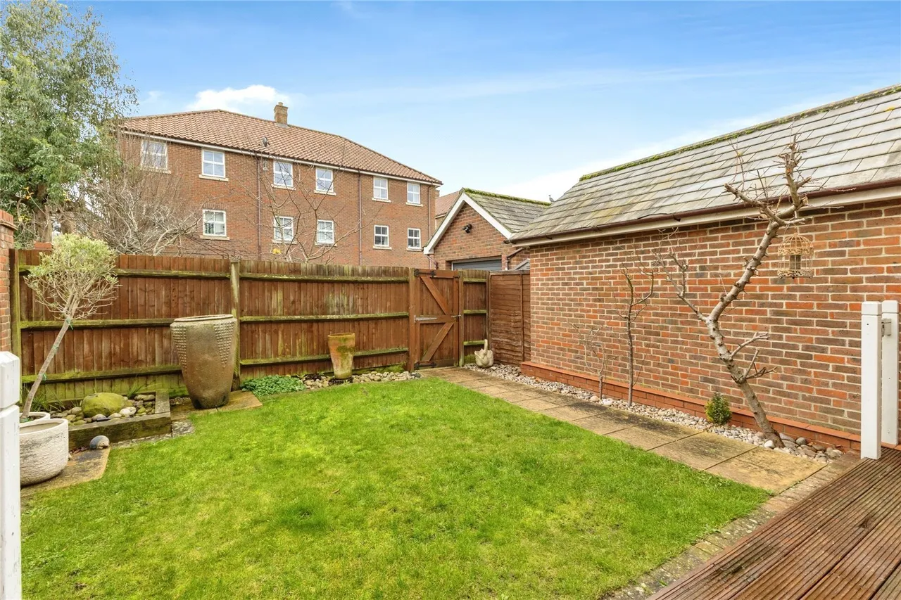Greenland Avenue, Wymondham, Norfolk, NR18, photo 12