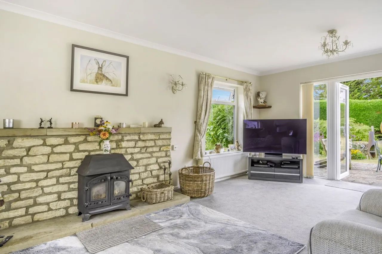 School Lane, South Cerney, GL7, photo 8