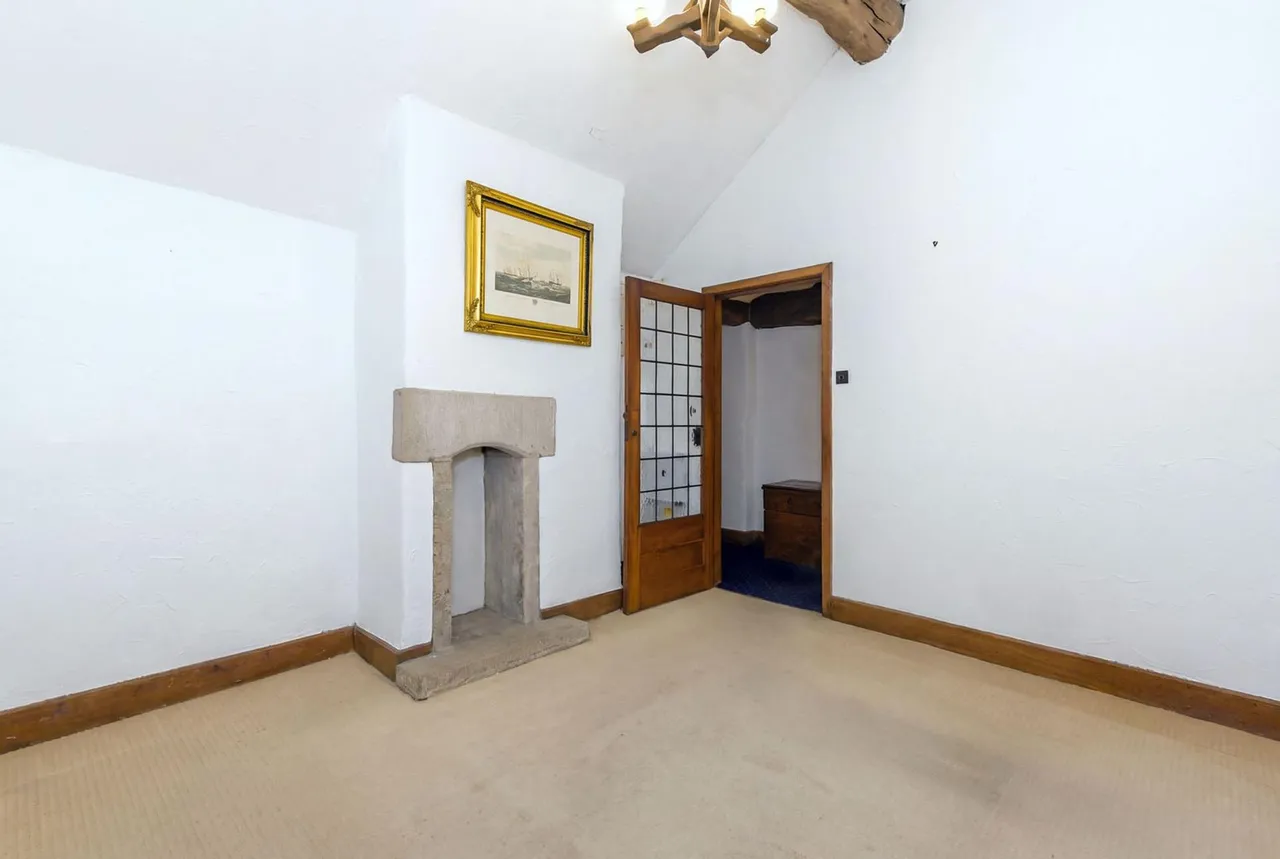 Swift Place, Ripponden, HX6, photo 37