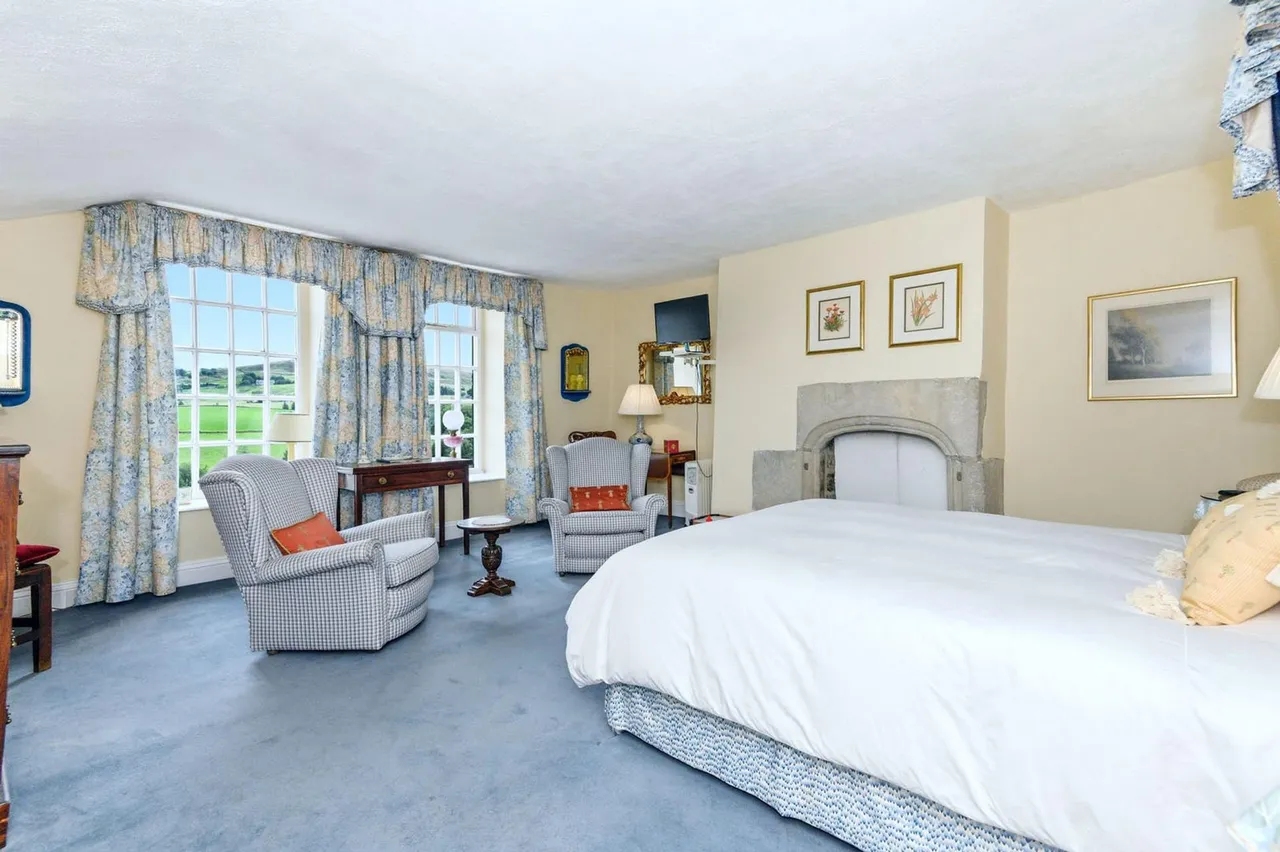 Swift Place, Ripponden, HX6, photo 30