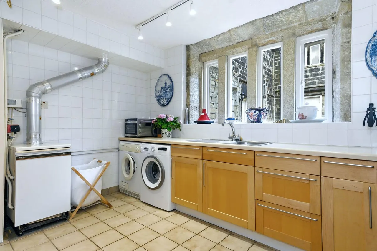 Swift Place, Ripponden, HX6, photo 21