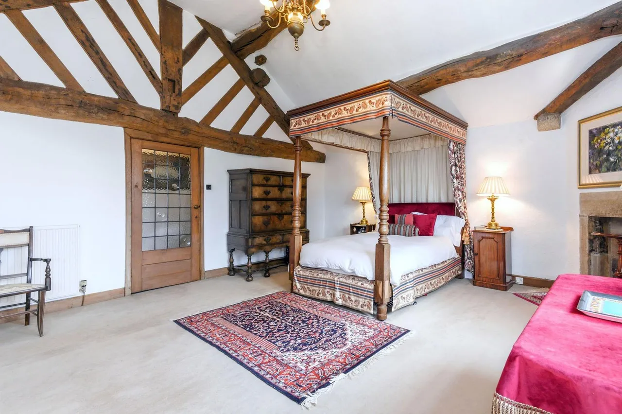 Swift Place, Ripponden, HX6, photo 27