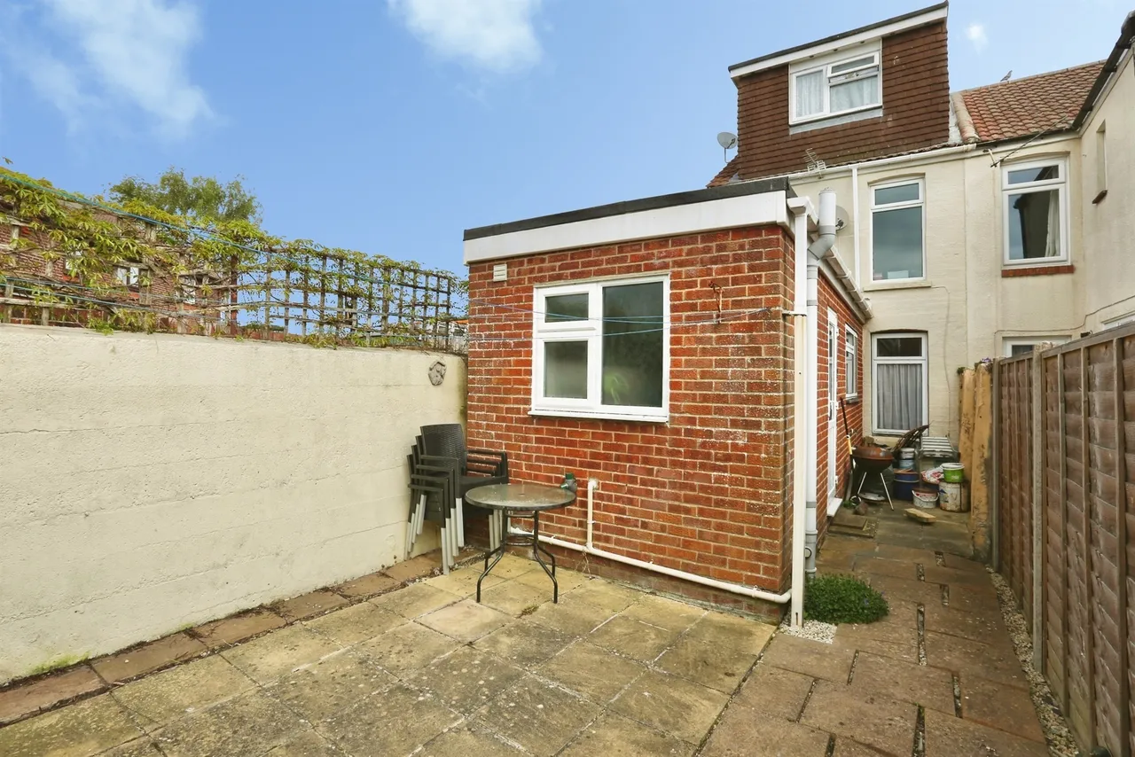 Westfield Road, Gosport, PO12, photo 10