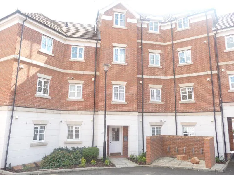 2 bed flat for sale — Symphony Close, Edgware
