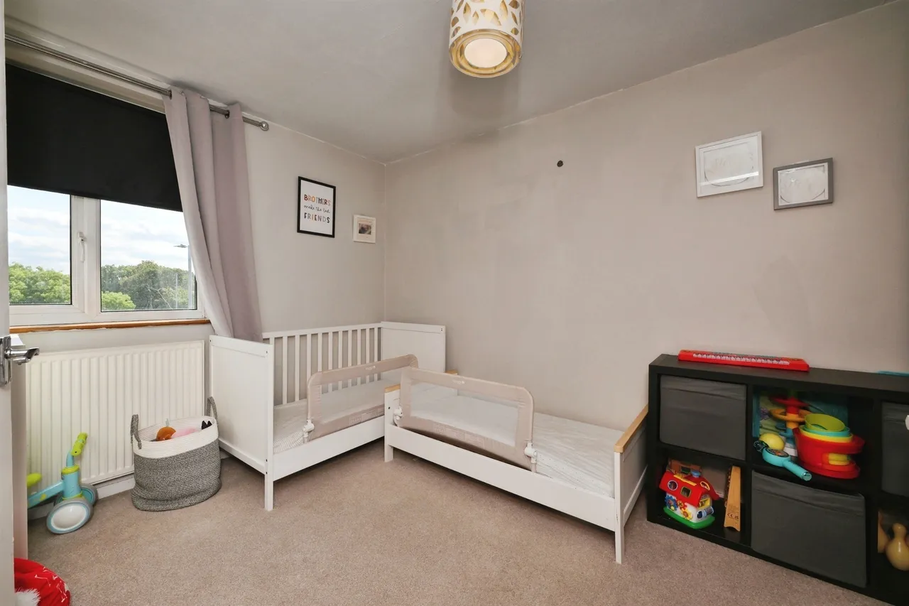 Amberry Court, HARLOW, photo 9