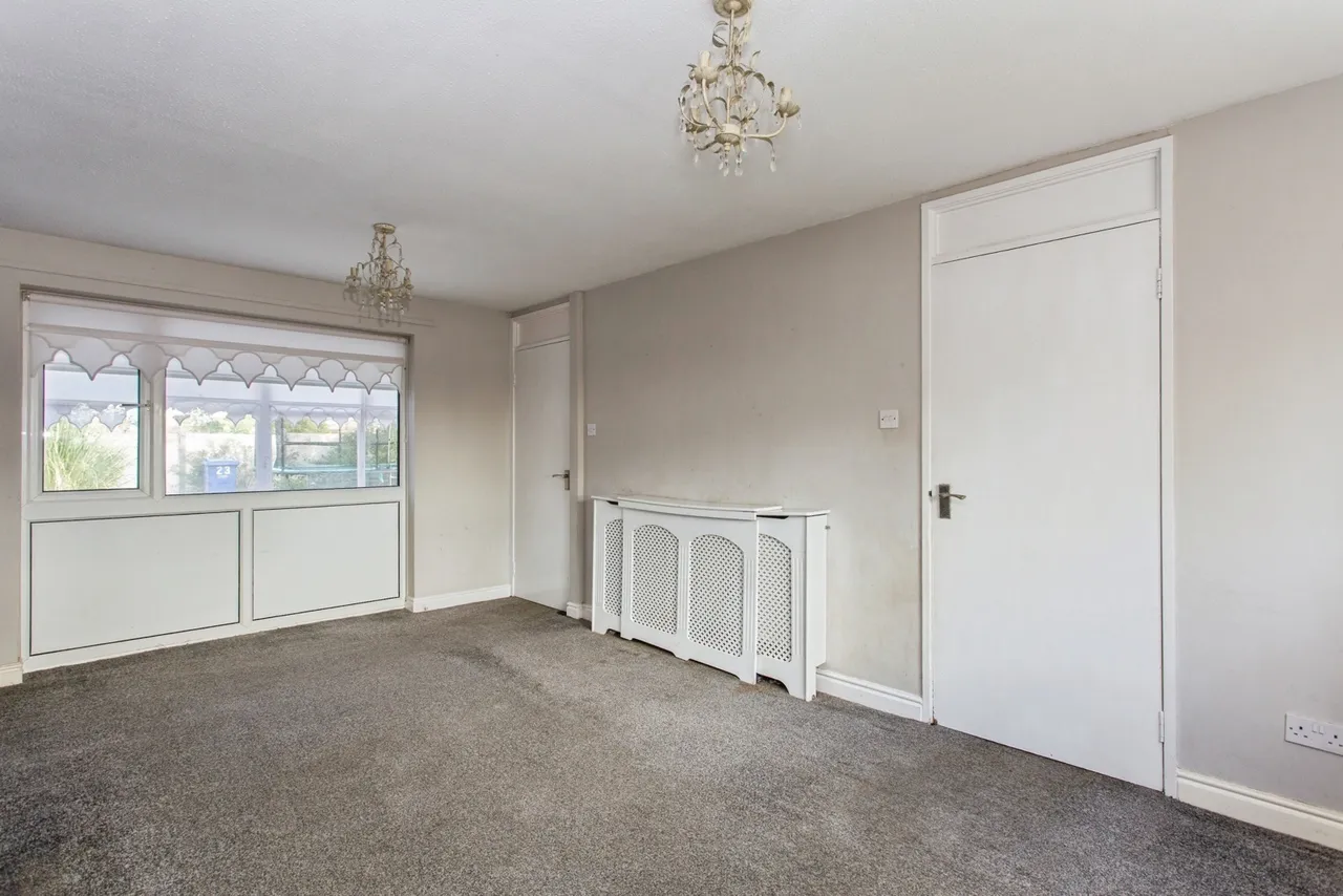 Willow Road, Leyland, PR26, photo 5