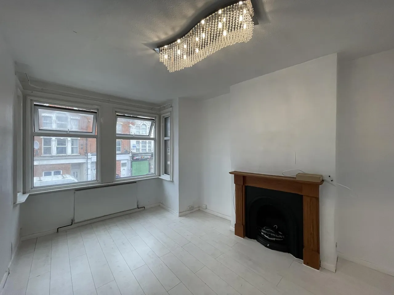 Grove Green Road, London, E11, photo 2